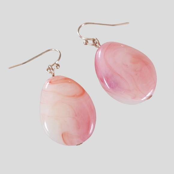 Vintage Coral Swirl Lucite Pierced Earrings - Picture 2 of 5